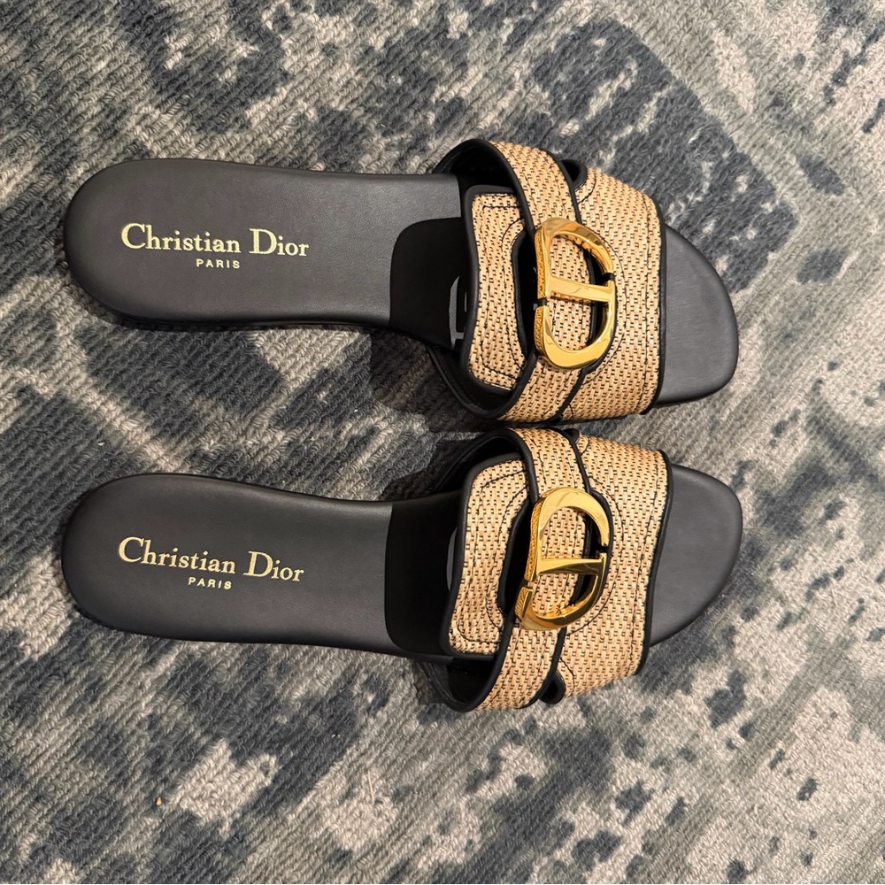 Dior Women's  30 Montaigne Slide Beige Raffia Slide Sandals with Gold Buckle